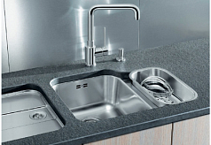 Мойка Blanco Ypsilon 550-U чаша слева, клапан-автомат
