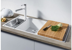 Мойка Blanco AXIA III 6 S чаша слева, разделочный столик ясень клапан-автомат InFino® черный