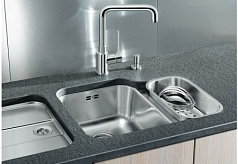 Мойка Blanco Ypsilon 550-U чаша слева