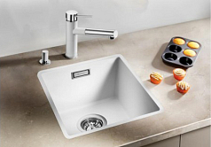 Мойка Blanco SUBLINE 320-F отводная арматура InFino® черный