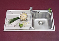 Мойка Franke AMX 611 чаша справа